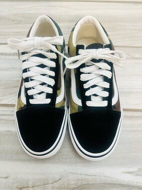 Vans Camo Classic Low top Sneakers, 7.5